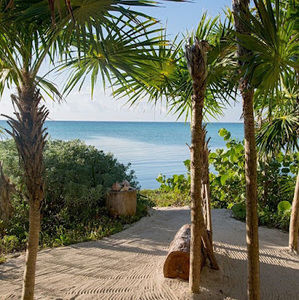 Meet your Posher, Sabrina